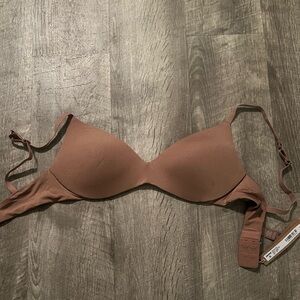 SKIMS Tan Bra with Tags